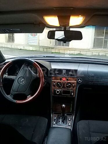 Mercedes C 220 1996, 38,000 km - 2.2 l - Gəncə