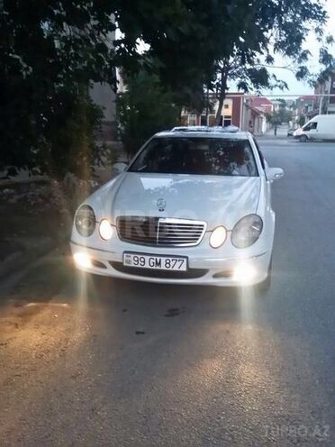 Mercedes E 220 2004, 247,320 km - 2.2 l - Xırdalan