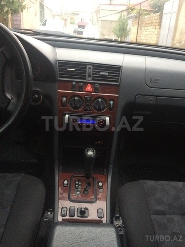Mercedes C 220 2000, 250,000 km - 2.2 l - Bakı