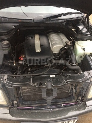Mercedes C 220 2000, 250,000 km - 2.2 l - Bakı