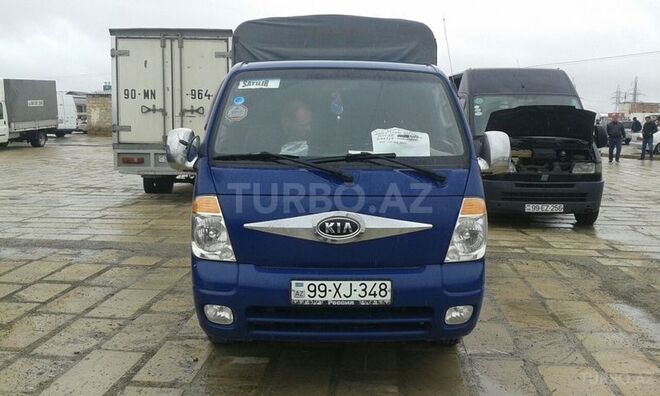 Kia Bongo 2008, 190,000 km - 2.9 л - Bakı