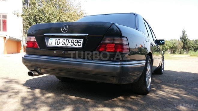 Mercedes E 220 1994, 380,000 km - 2.2 l - Cəlilabad