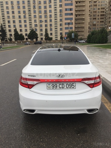Hyundai Grandeur 2012, 65,000 km - 2.4 л - Bakı