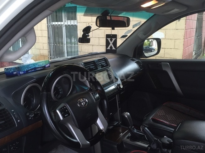 Toyota Prado 2010, 114,000 km - 2.7 l - Bakı
