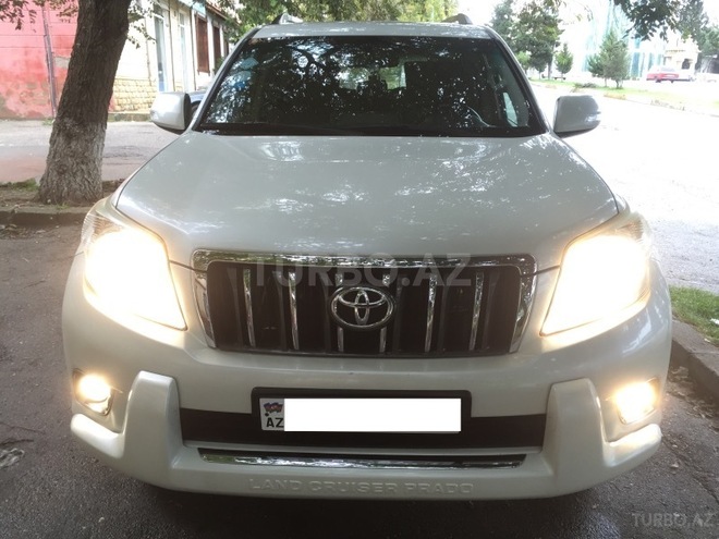 Toyota Prado 2010, 114,000 km - 2.7 l - Bakı