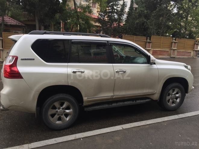 Toyota Prado 2010, 91,000 km - 2.7 l - Bakı