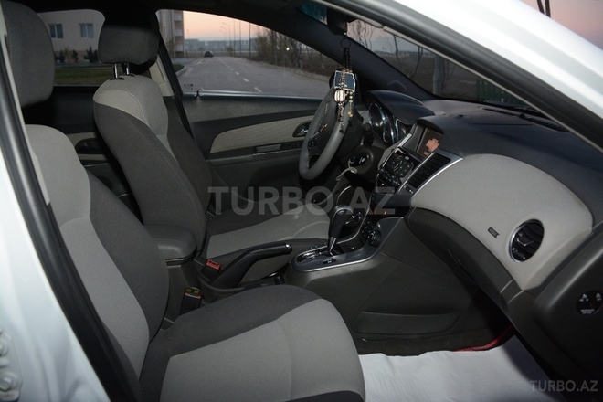 Chevrolet Cruze 2010, 105,000 km - 1.8 l - Bakı