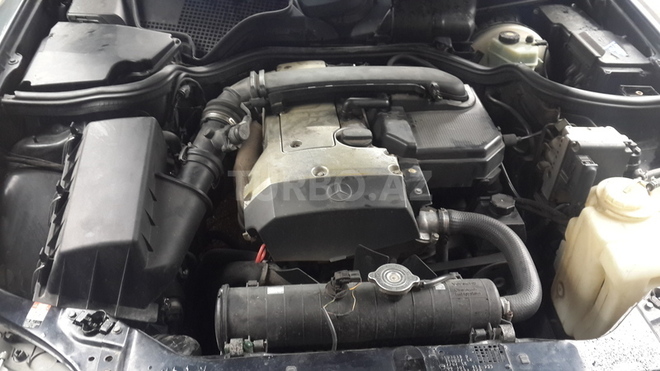 Mercedes E 240 1996, 341,600 km - 2.3 л - Bakı