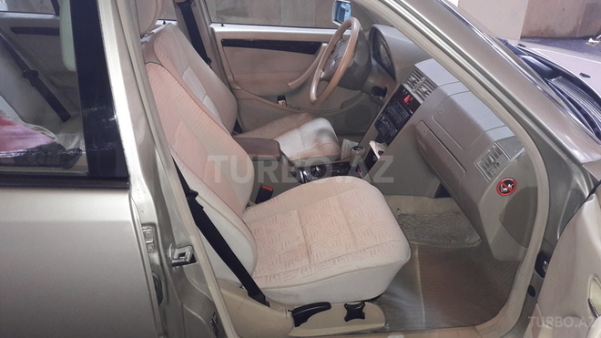 Mercedes C 220 1999, 223,598 km - 2.2 l - Bakı