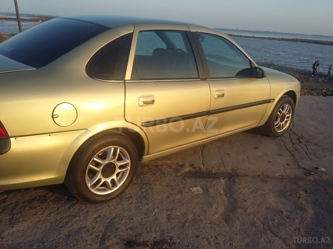 Opel Vectra 1997, 1,758,461 km - 1.8 l - Bakı