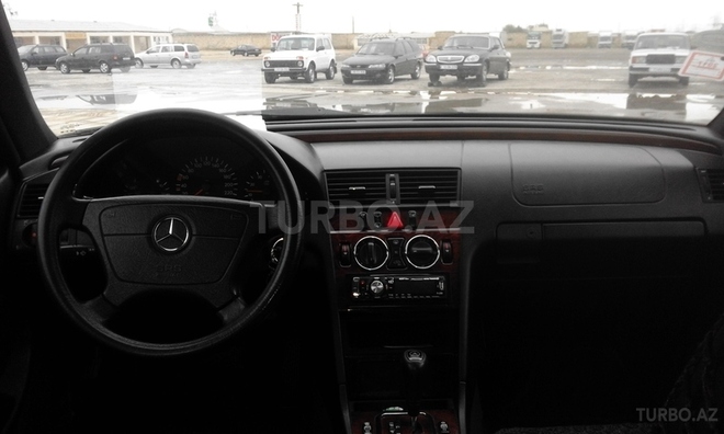 Mercedes C 180 1999, 205,650 km - 1.8 л - Sumqayıt