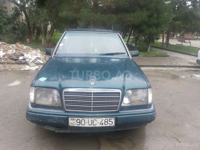 Mercedes E 250 1995, 300,000 km - 0.3 л - Bakı
