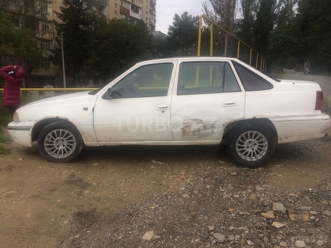 Daewoo Nexia 1997, 300,000 km - 1.6 л - Bakı