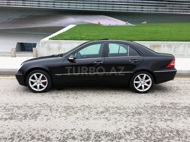 Mercedes C 240 2000, 208,000 km - 2.6 l - Bakı