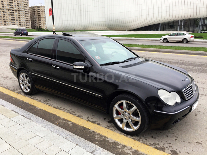 Mercedes C 240 2000, 208,000 km - 2.6 l - Bakı