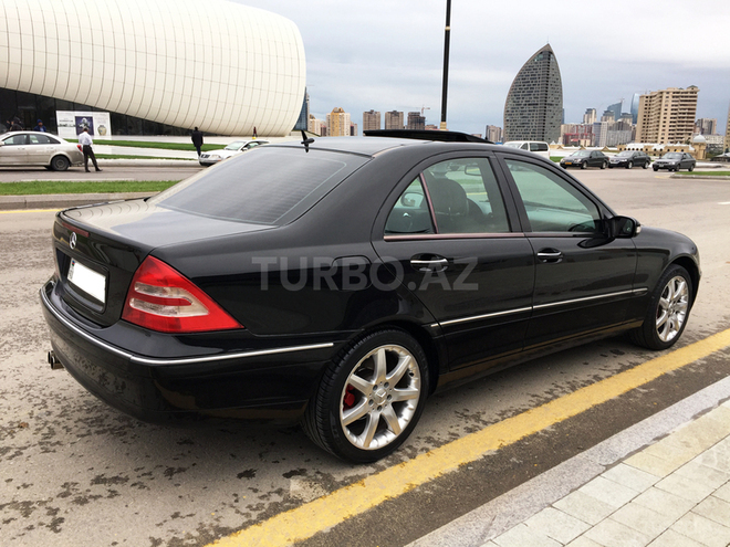 Mercedes C 240 2000, 208,000 km - 2.6 l - Bakı