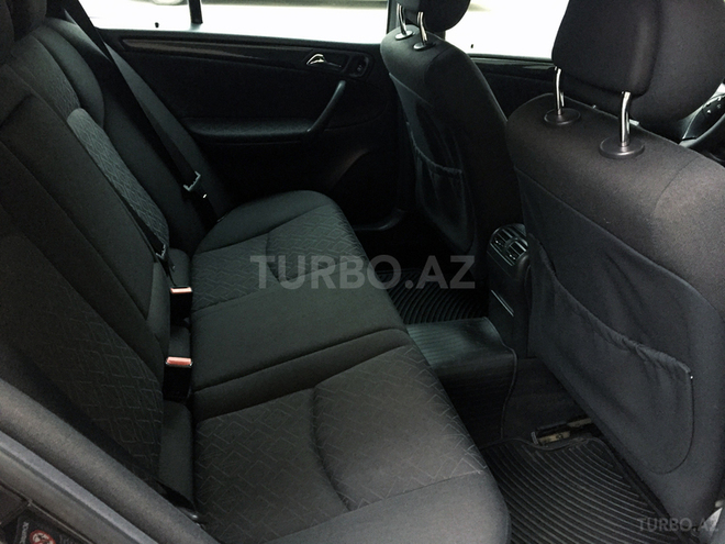 Mercedes C 240 2000, 208,000 km - 2.6 l - Bakı