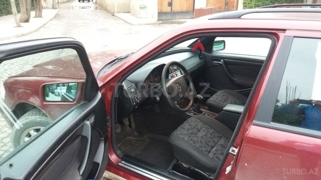 Mercedes C 180 1999, 267,000 km - 1.8 l - Bakı