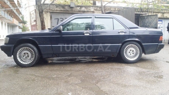 Mercedes 190 1991, 225,000 km - 1.8 л - Bakı