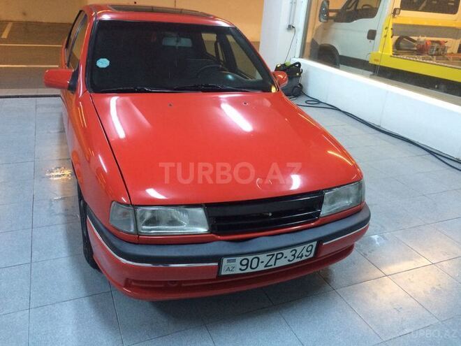 Opel Vectra 1990, 272,653 km - 2.0 l - Bakı