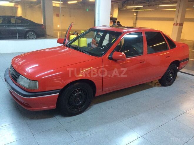 Opel Vectra 1990, 272,653 km - 2.0 l - Bakı
