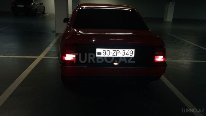 Opel Vectra 1990, 272,653 km - 2.0 l - Bakı