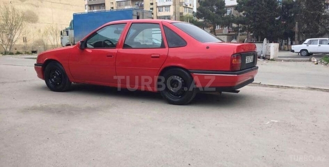 Opel Vectra 1990, 272,653 km - 2.0 l - Bakı