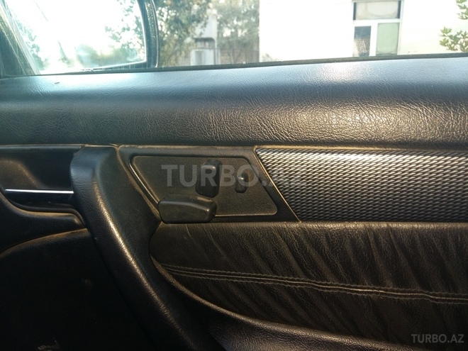 Mercedes C 280 1998, 245,000 km - 2.8 l - Sabirabad