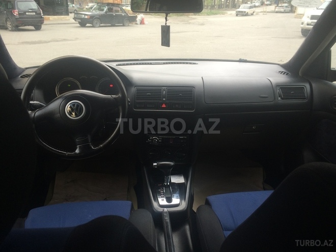 Volkswagen Golf 2003, 255,000 km - 2.0 l - Bakı