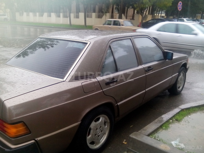 Mercedes 190 1990, 468,000 km - 2.0 l - Bakı