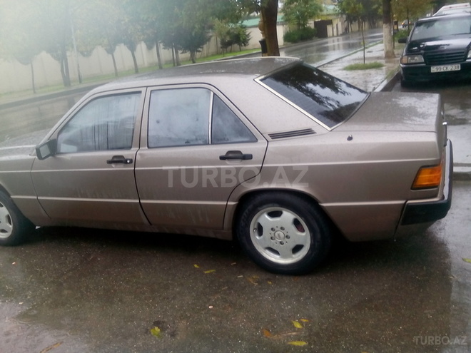 Mercedes 190 1990, 468,000 km - 2.0 l - Bakı