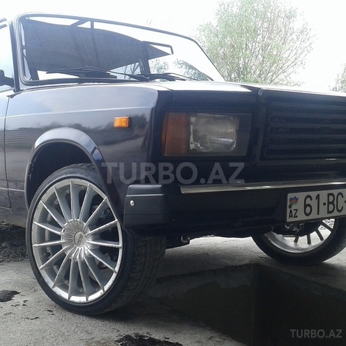 LADA (VAZ) 2107 2003, 120,000 km - 1.6 л - Ucar