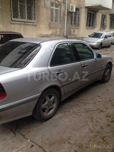 Mercedes C 200 1999, 270,000 km - 2.0 l - Bakı