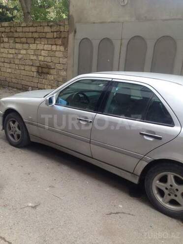 Mercedes C 200 1999, 270,000 km - 2.0 l - Bakı