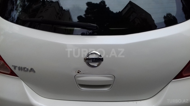 Nissan Tiida 2006, 130,000 km - 1.6 l - Bakı