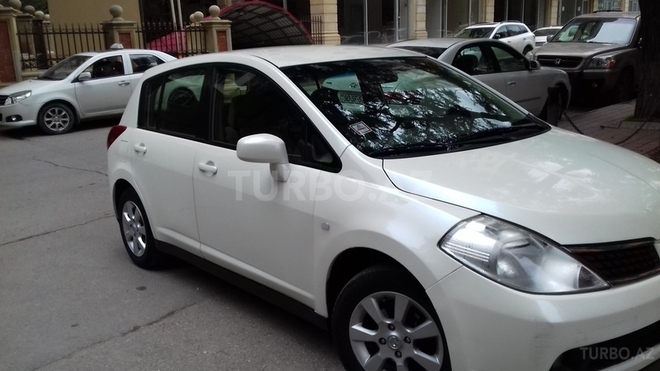 Nissan Tiida 2006, 130,000 km - 1.6 l - Bakı