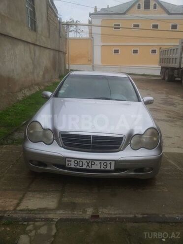 Mercedes C 200 2000, 255,000 km - 2.0 л - Bakı