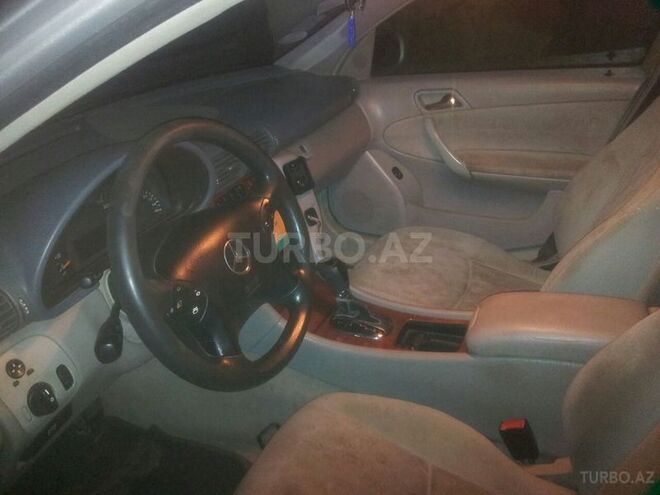 Mercedes C 200 2000, 255,000 km - 2.0 л - Bakı