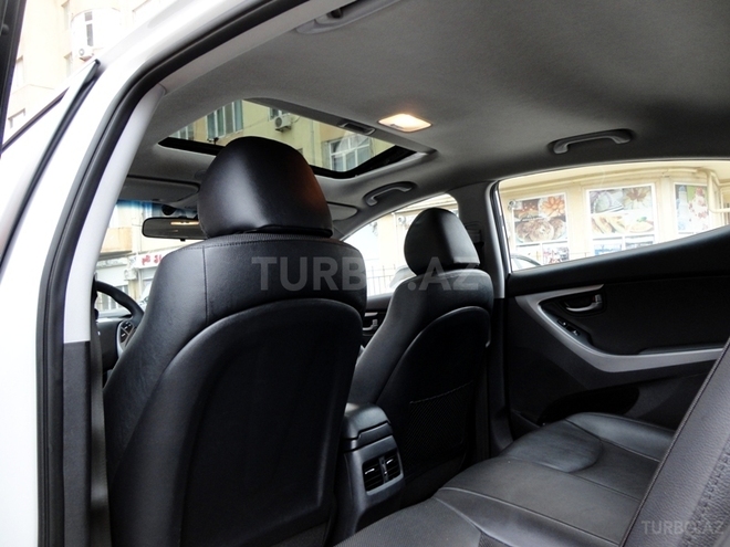 Hyundai Elantra 2014, 58,000 km - 1.8 l - Bakı