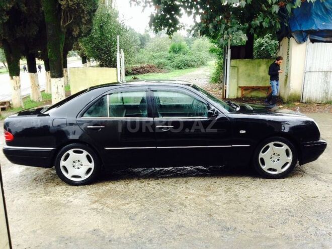Mercedes E 320 1996, 1,356,864 km - 3.2 л - Lənkəran