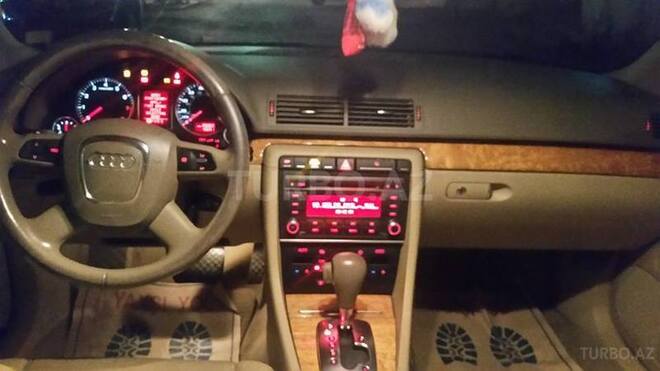 Audi A4 2008, 130,000 km - 2.0 l - Bakı