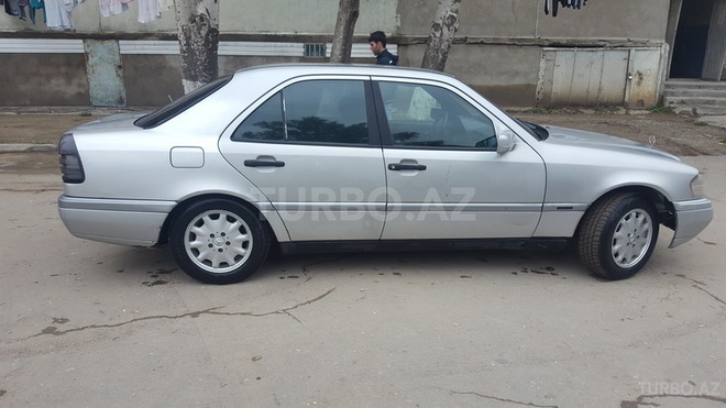 Mercedes C 180 1993, 280,000 km - 1.8 л - Sumqayıt