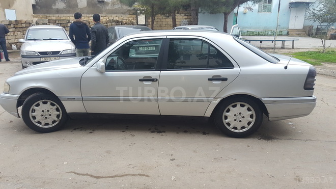 Mercedes C 180 1993, 280,000 km - 1.8 л - Sumqayıt