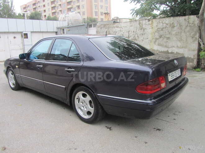 Mercedes E 220 1998, 344,500 km - 2.2 l - Bakı