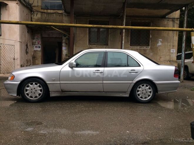 Mercedes C 180 1999, 135,000 km - 1.8 l - Bakı