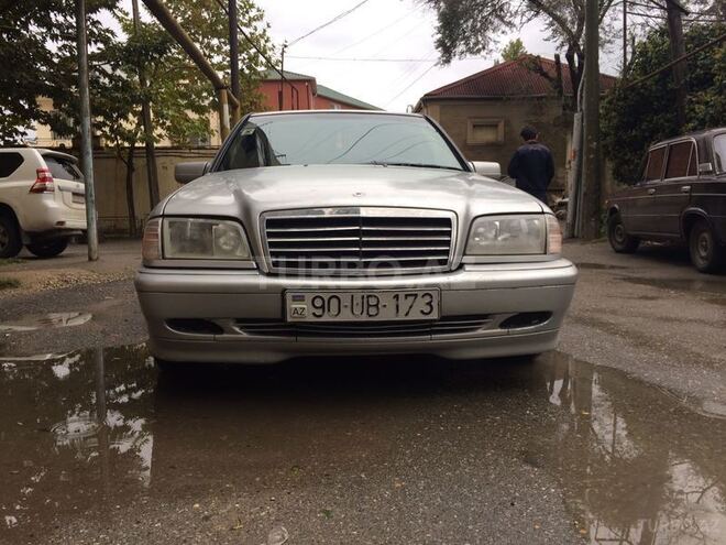 Mercedes C 180 1999, 135,000 km - 1.8 l - Bakı