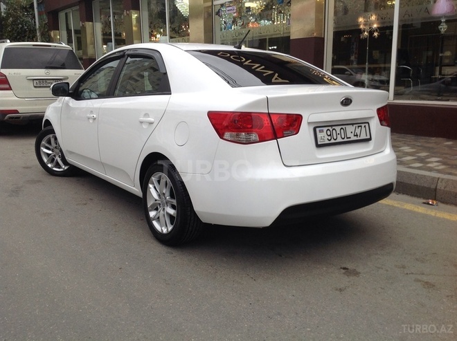 Kia Cerato 2010, 136,000 km - 1.6 l - Bakı