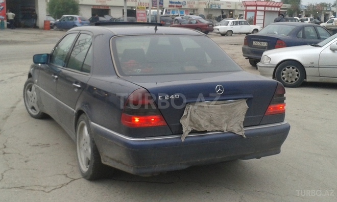 Mercedes C 240 1999, 245,000 km - 0.2 л - Bakı