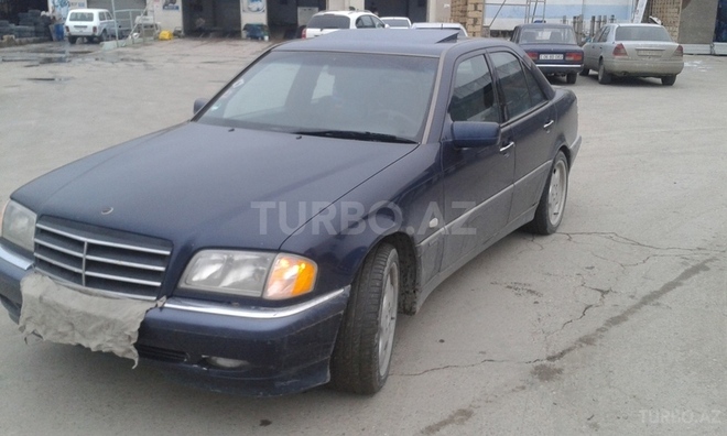 Mercedes C 240 1999, 245,000 km - 0.2 л - Bakı