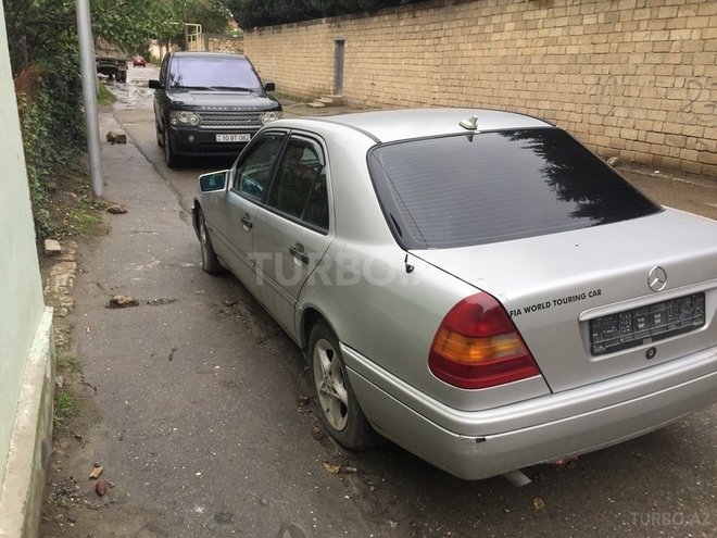 Mercedes C 180 1994, 230,000 km - 1.8 l - Bakı